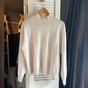 Nadaam 100% Cashmere Cable Knit Sweater